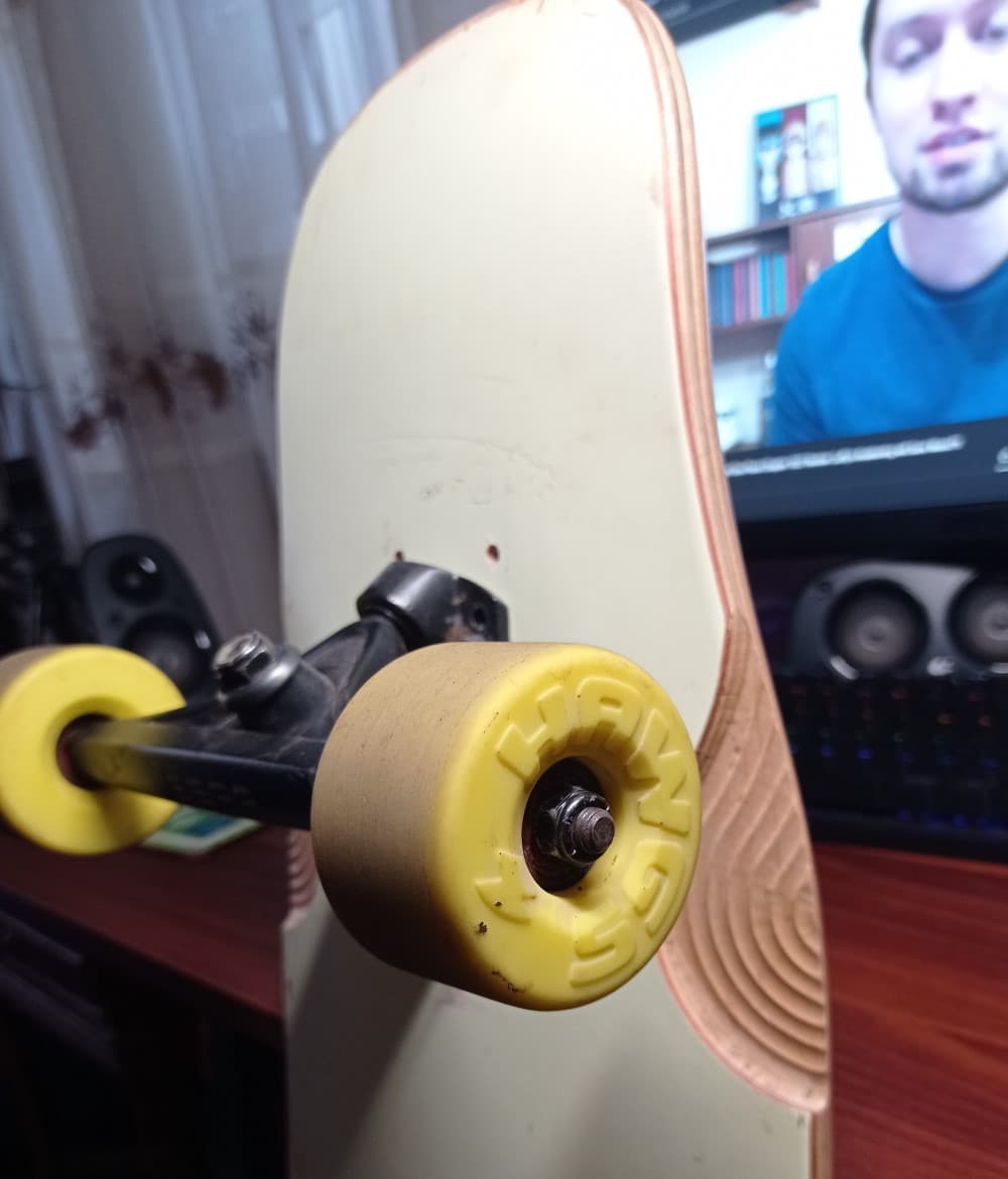 Beloved afsked Høne 9 best longboard dancing and freestyle wheels & buying guide - Downhill254